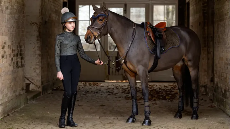 LeMieux Suede GP Square - Alpine -3