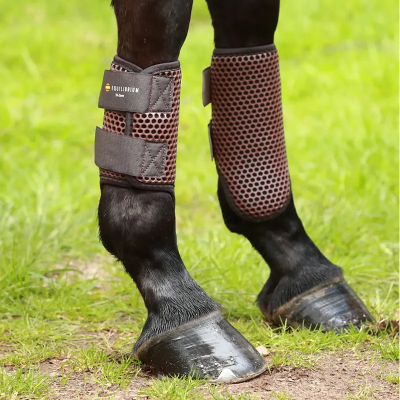 Equilibrium Tri-Zone Brushing Boots - Brown-1