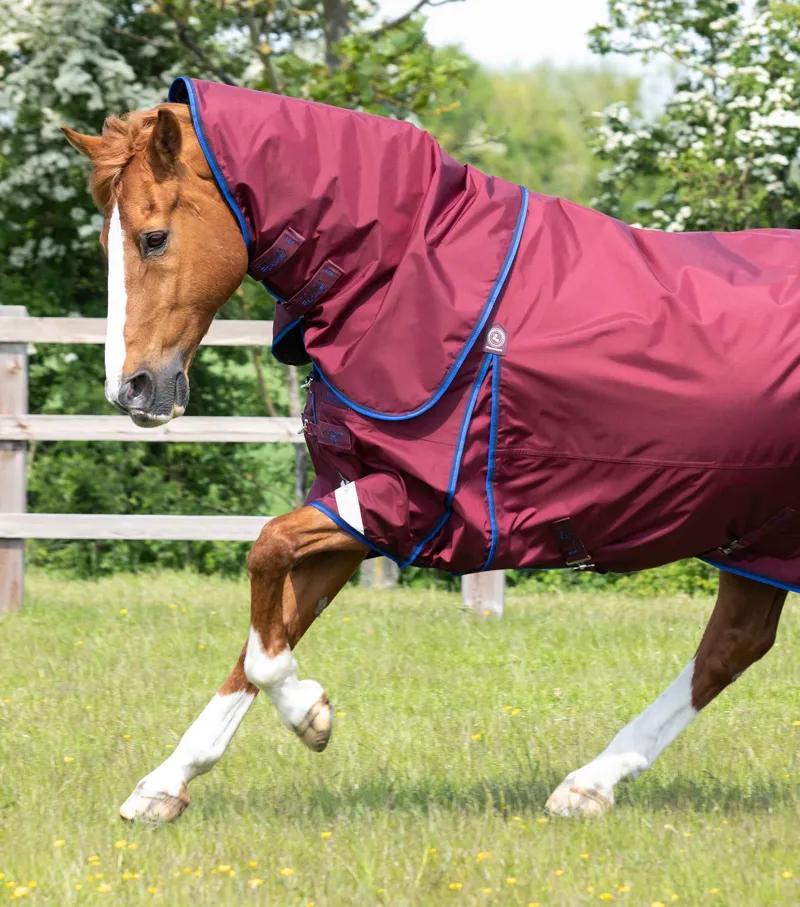Premier Equine Buster 40g Turnout Rug with Classic Neck Cover - Burgundy-1