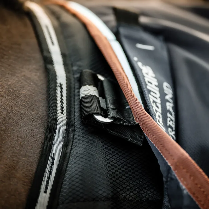 Horseware Easy-Layer Plus 200g Stable Rug - Black/Silver-3