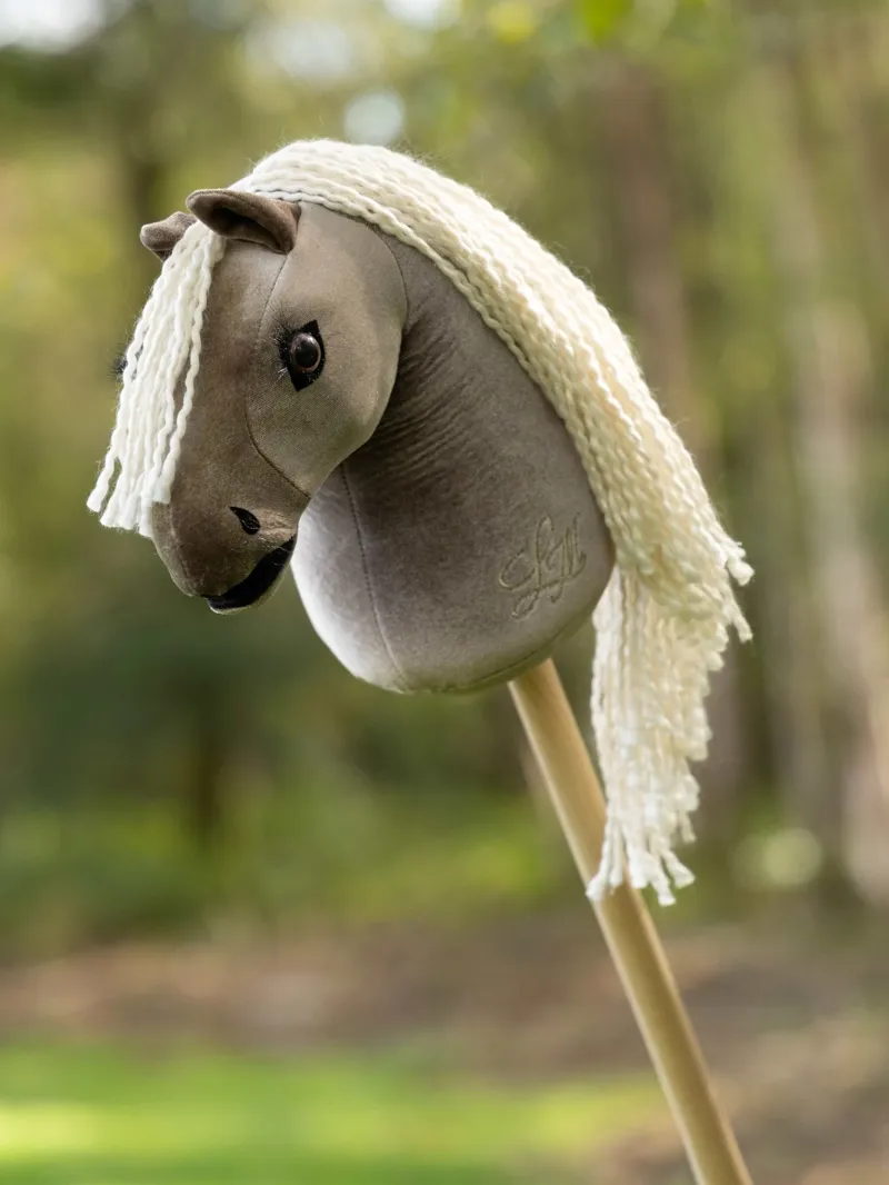 LeMieux Mini Hobby Horse - Aurelia-1