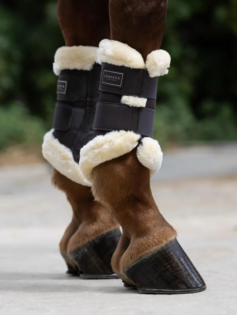 LeMieux Heritage Fleece Edged Brushing Boot - Cocoa-2