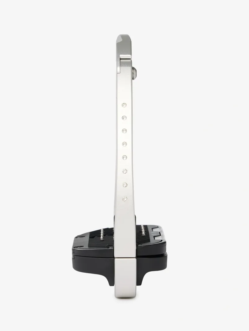 LeMieux Brilliance Vector Balance Stirrups - Aluminium-3