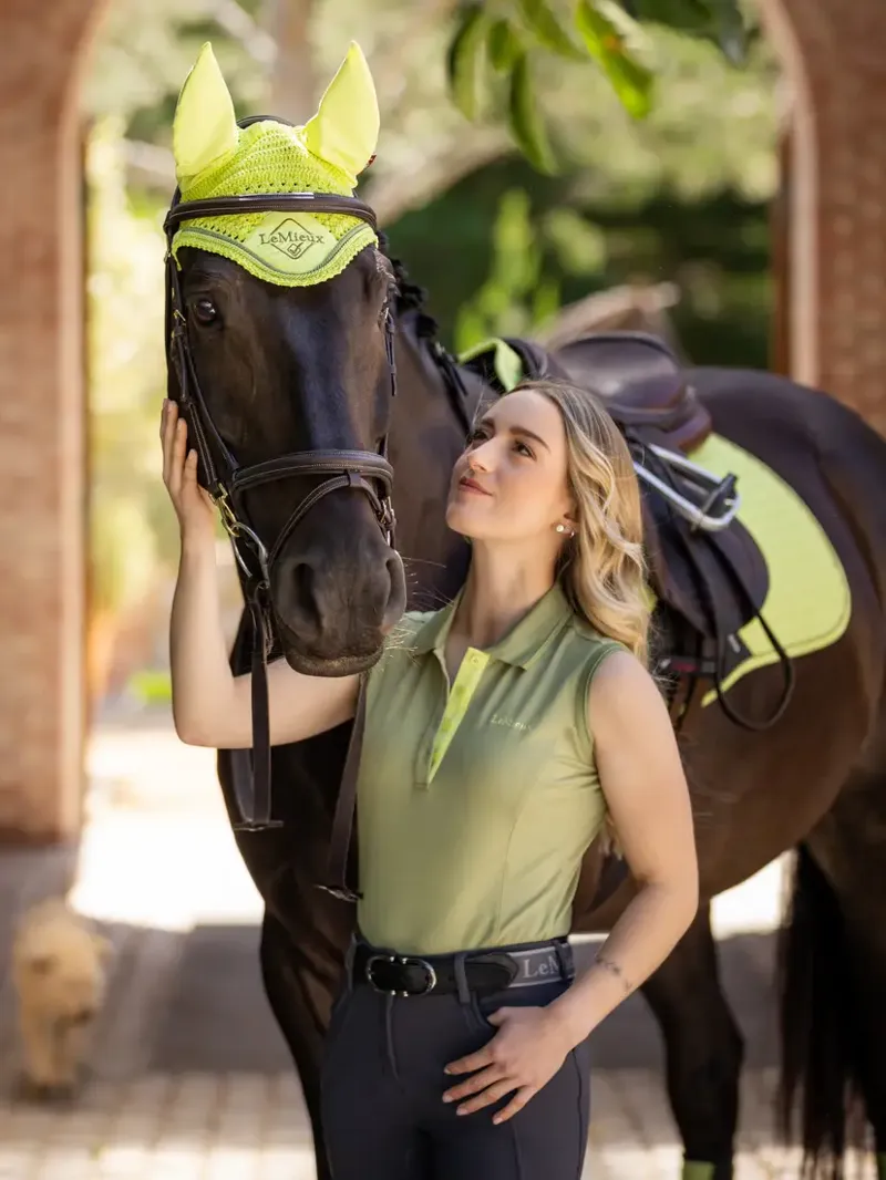 LeMieux Classic Fly Hood - Kiwi-1