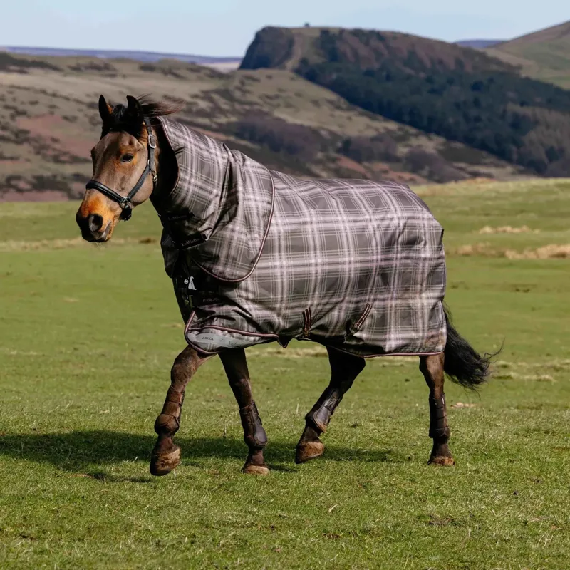 LeMieux Arika 200g Heritage Check Turnout Rug - Cocoa
