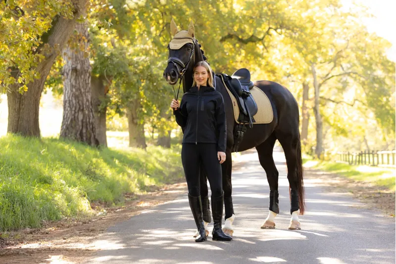 LeMieux Essence Dressage Square - Pear-2