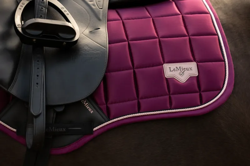 LeMieux Loire Classic Close Contact Square - Blackberry-3