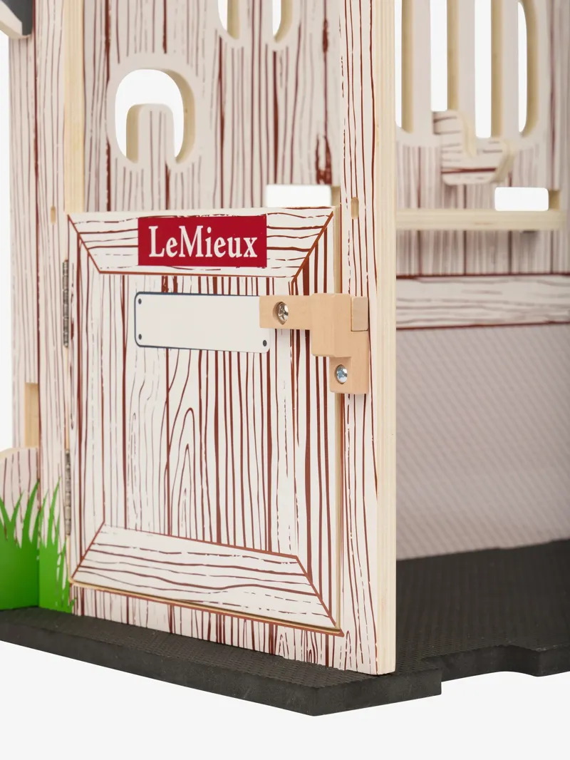 Lemieux Toy Pony Stable Set Wooden-8