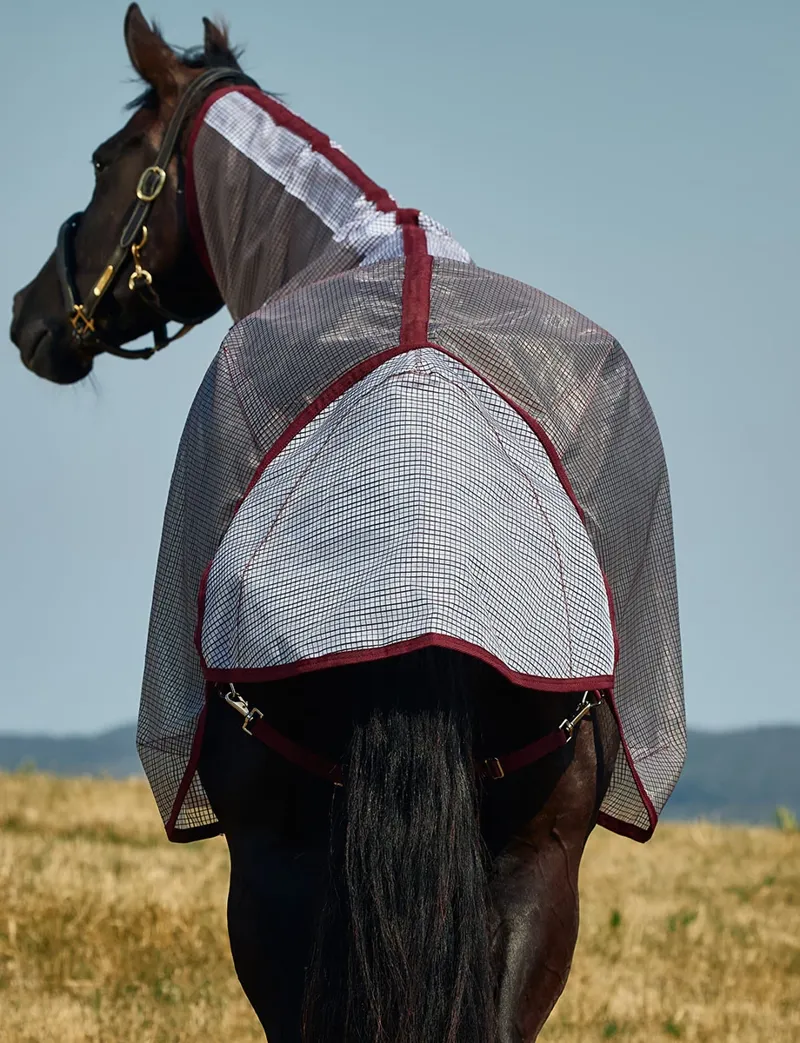 WeatherBeeta ComFiTec Ripshield Fly Sheet Detach-A-Neck Rug - White/Burgundy -4