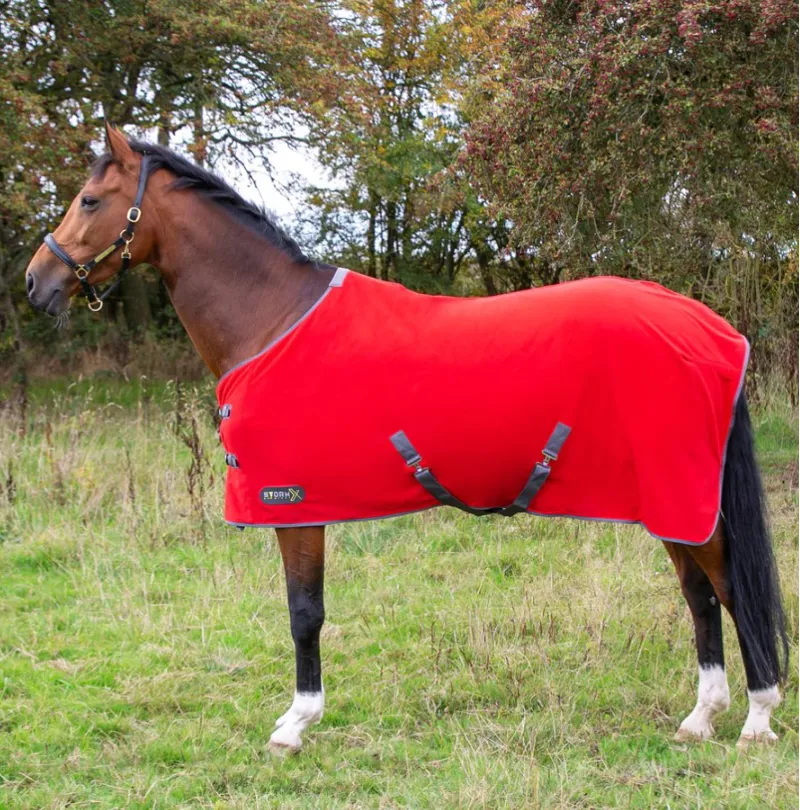 StormX Original Snug Fleece Rug - Red/Grey