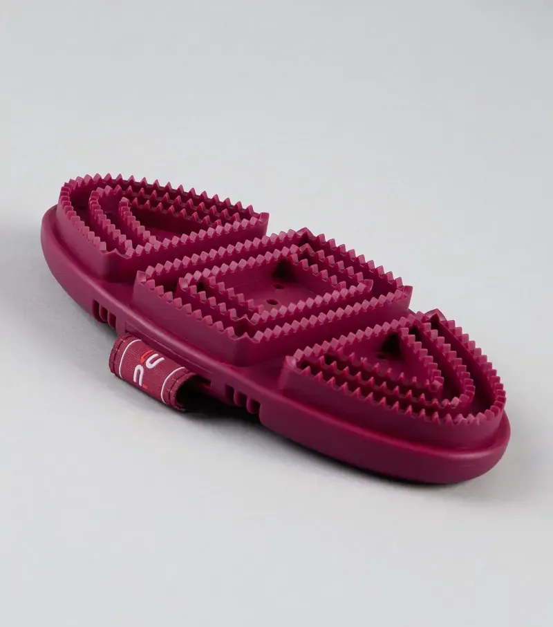 Premier Equine Soft-Touch Flexi Curry Comb - Wine/Fuchsia