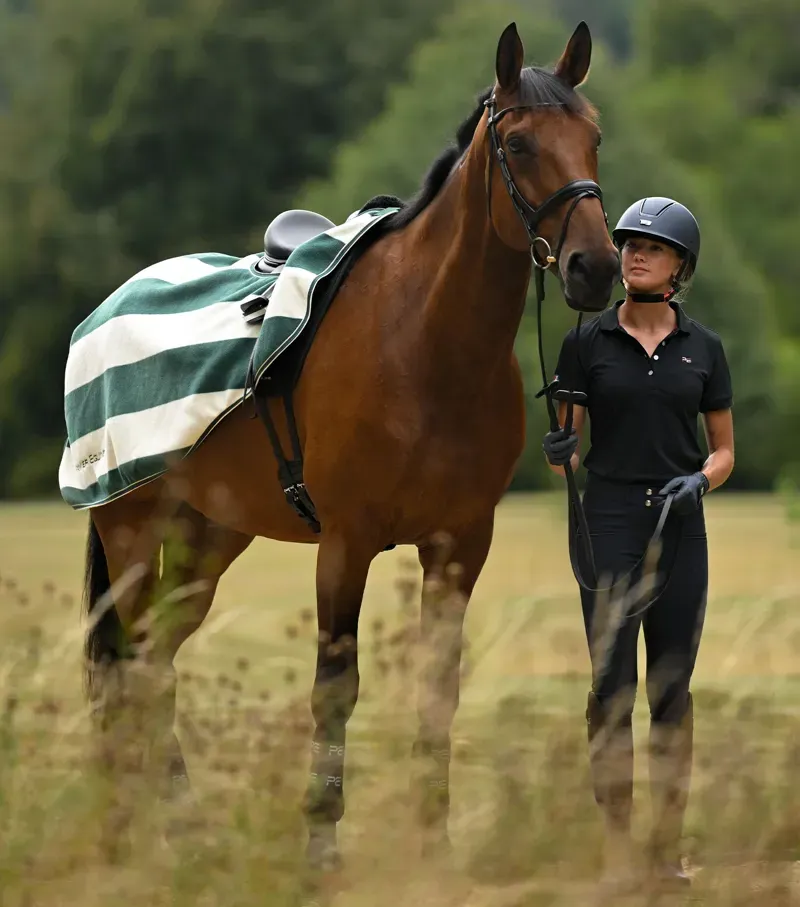 Premier Equine Vellus Horse Fleece Exercise Rug - Green/White-5