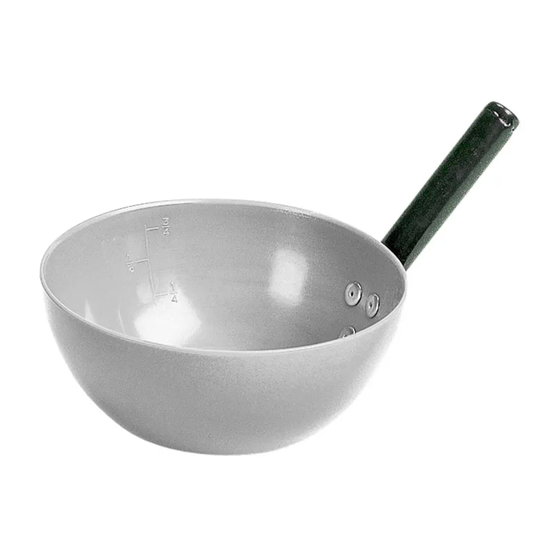 Stubbs Plastic Feed Scoop-1